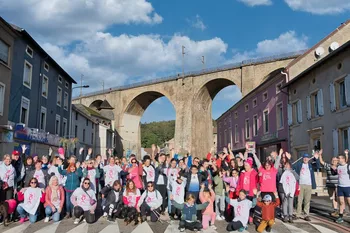 le viaduc de knutange les marcheurs de la sein pathique ont atteint la premiere etape de leur periple